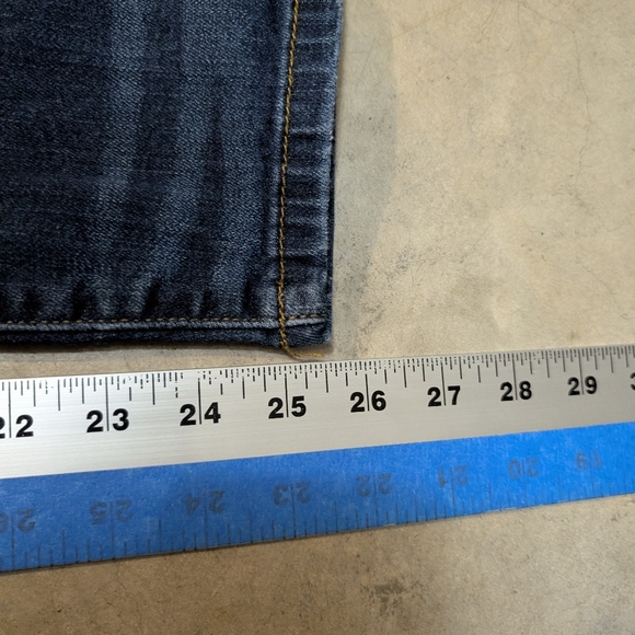 Judy Blue Women's 3/26 Relaxed Fit Jeans Denim Stretch - Picture 8 of 9